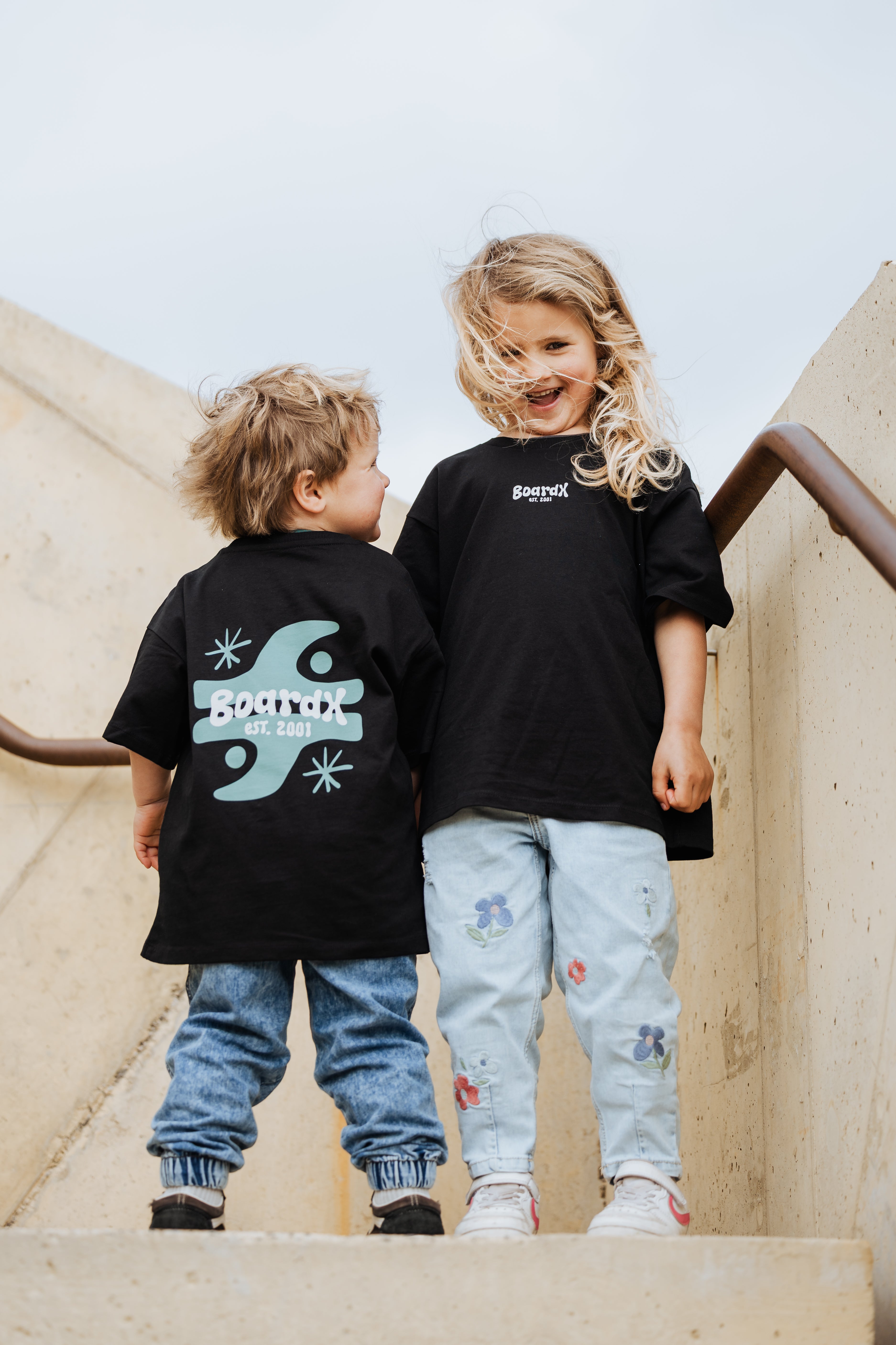 Kids T-shirt - Mirror Waves